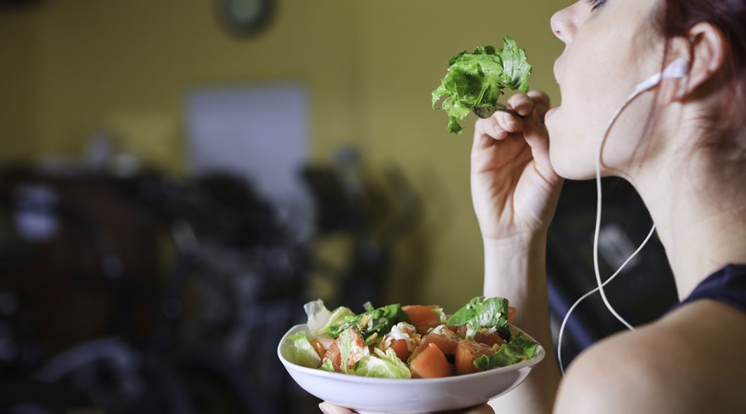 Do You Really Need to Eat Within 30 Minutes After Every Workout? | MapMyRun
